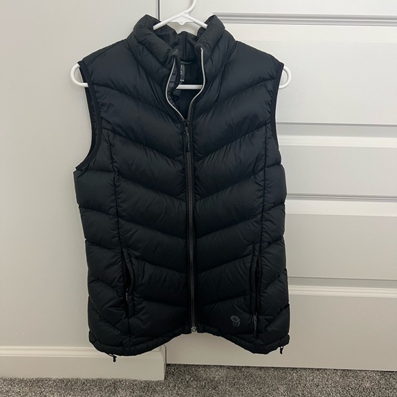 Mountain Hardwear Down Vest Size M - Picture 1 of 2